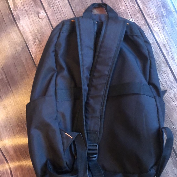 Omouboi Black Backpack - Picture 3 of 4